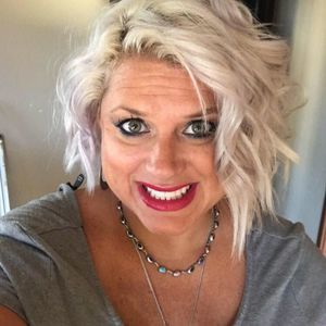 Meet your Posher, Sandi